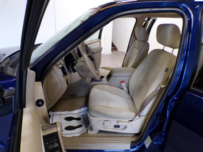 2008 Ford Explorer XLT