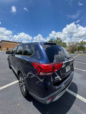 2019 Mitsubishi Outlander ES
