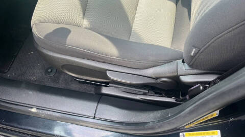 2013 Chevrolet Cruze LS Auto