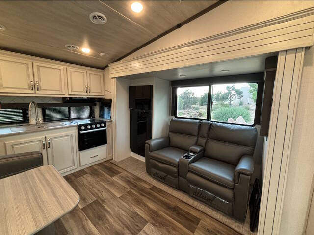 2023 Keystone RV Cougar 23MLE