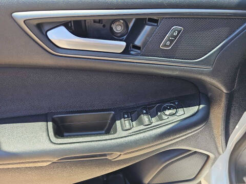 2019 Ford Edge SE