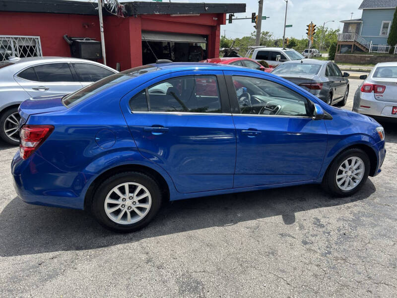 2017 Chevrolet Sonic LT Auto