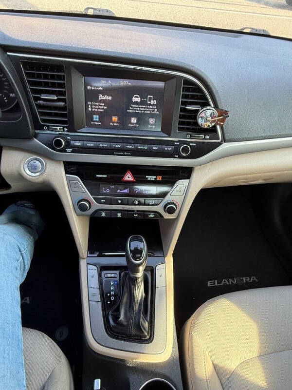 2018 Hyundai Elantra Value Edition