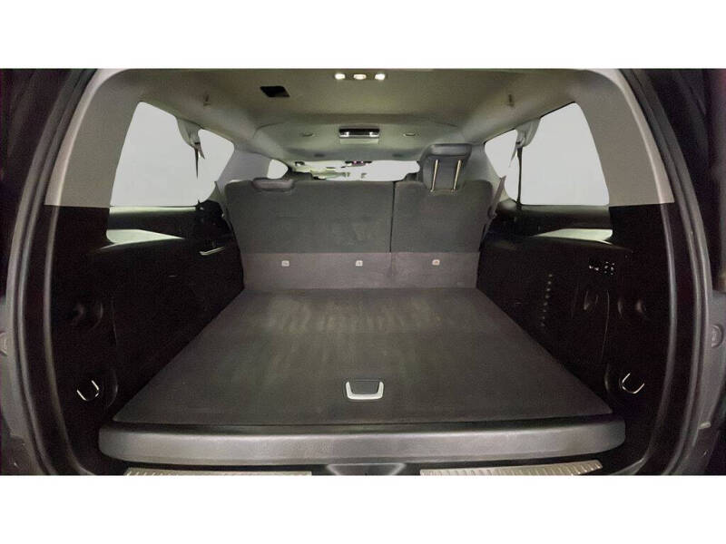 2017 Cadillac Escalade ESV Luxury