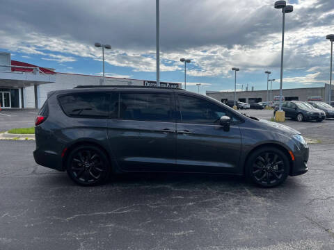 2020 Chrysler Pacifica