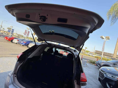 2017 Nissan Rogue