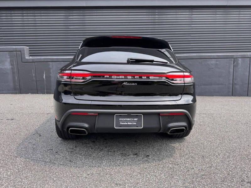 2026 Porsche Macan
