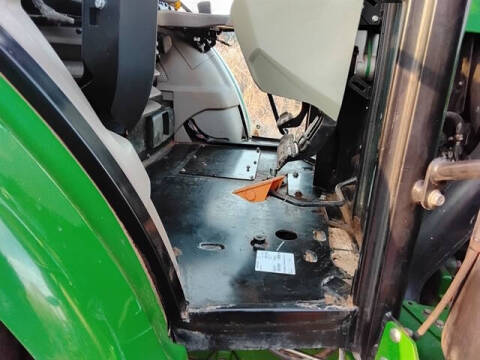 2019 John Deere 5115M