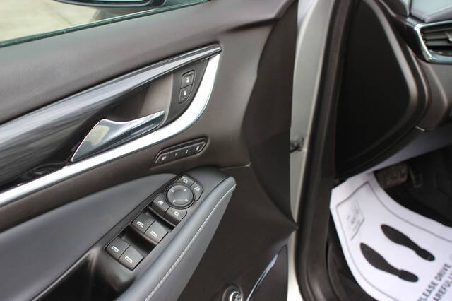 2023 Buick Enclave Premium