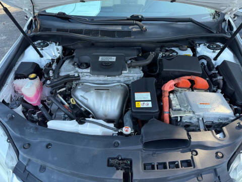 2017 Toyota Camry Hybrid