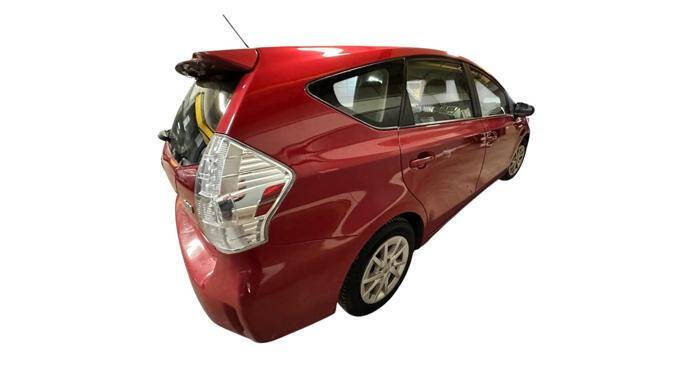 2014 Toyota Prius v Three