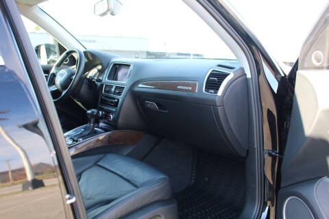 2016 Audi Q5 2.0T quattro Premium Plus