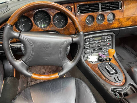 2000 Jaguar XK-Series XK8