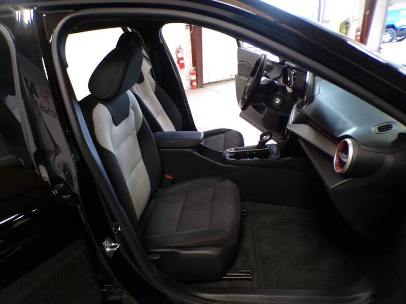 2024 Chevrolet Trax RS