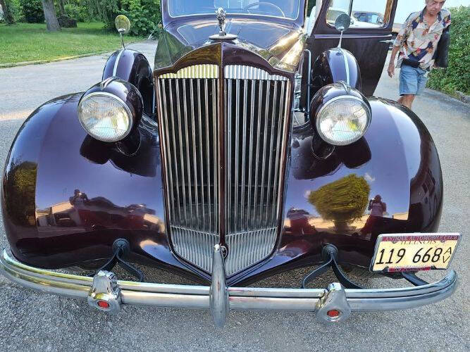 1937 Packard 1508