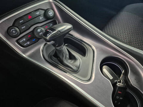 2018 Dodge Challenger SXT