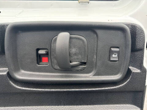 2023 Chevrolet Express 2500