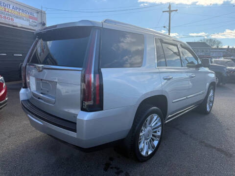 2015 Cadillac Escalade Platinum