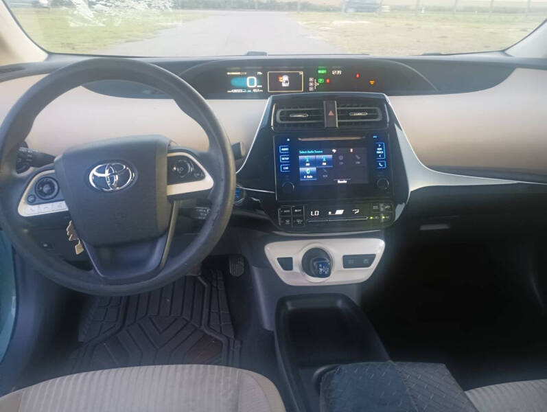 2016 Toyota Prius Four