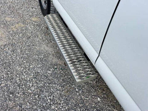 2017 GMC Savana LS 2500