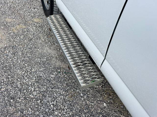 2017 GMC Savana LS 2500