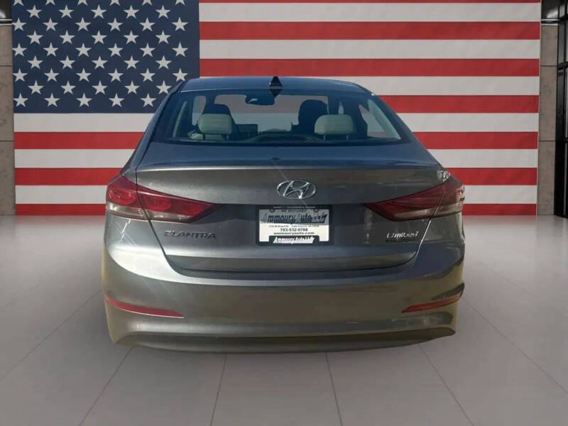 2018 Hyundai Elantra