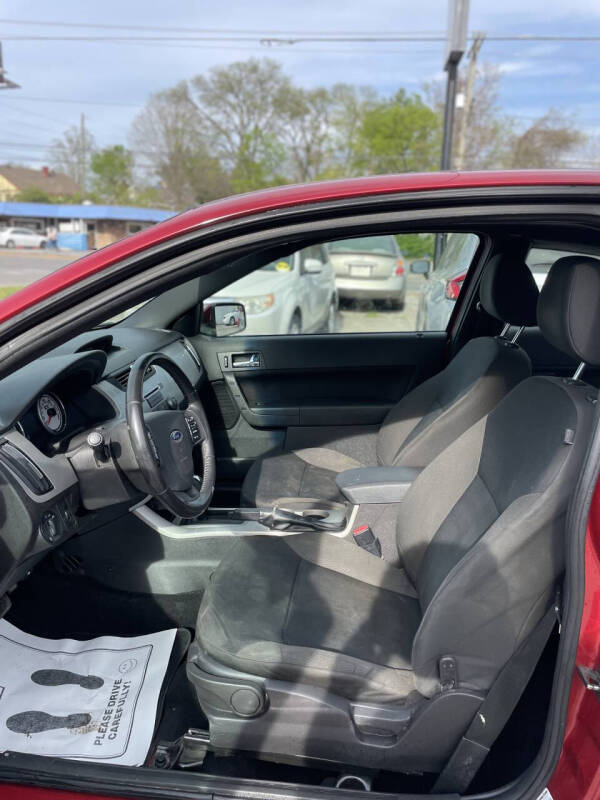 2010 Ford Focus SES