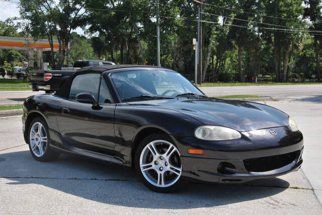 2004 Mazda MX-5 Miata for sale at Elite Auto Specialties LLC in Deland, FL