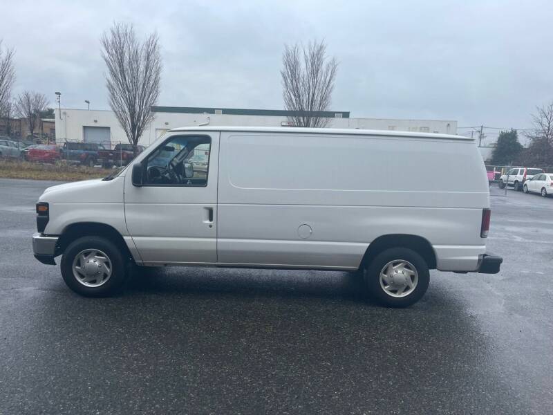 2008 Ford E-Series Cargo for sale at Bob's Motors in Washington DC
