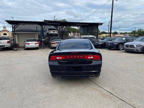 2014 Dodge Charger SE