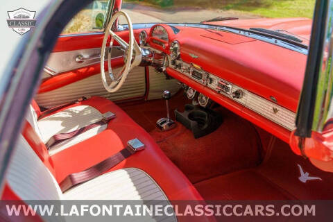 1956 Ford Thunderbird