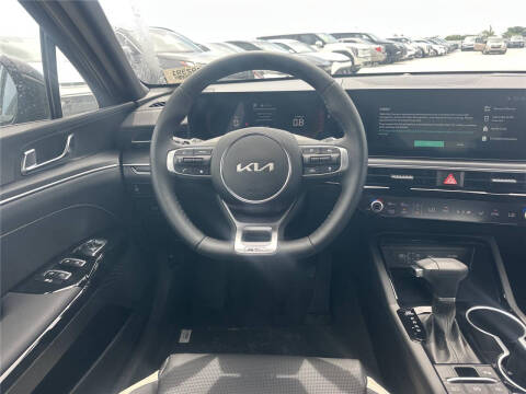 2026 Kia K5