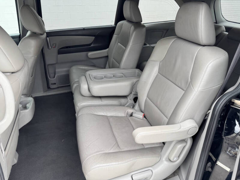 2013 Honda Odyssey EX-L w/DVD