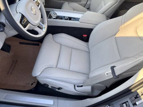 2026 Volvo XC60 T8 Ultra