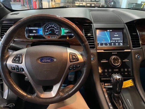 2017 Ford Taurus Limited