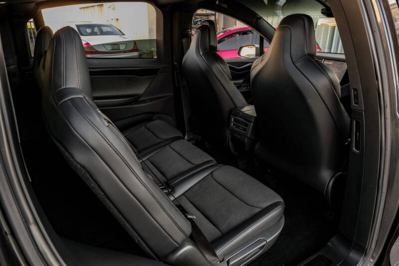 2018 Tesla Model X 75D