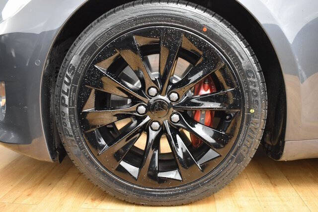 Used 2018 Tesla Model S 100D with VIN 5YJSA1E23JF270283 for sale in Conshohocken, PA