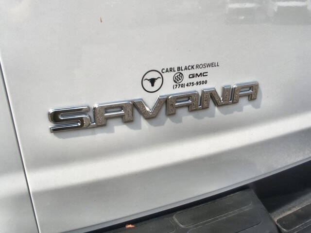 2025 GMC Savana 2500