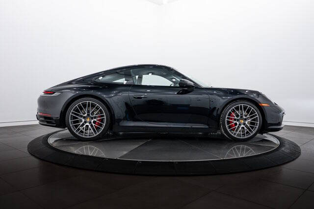 2024 Porsche 911 Carrera 4S