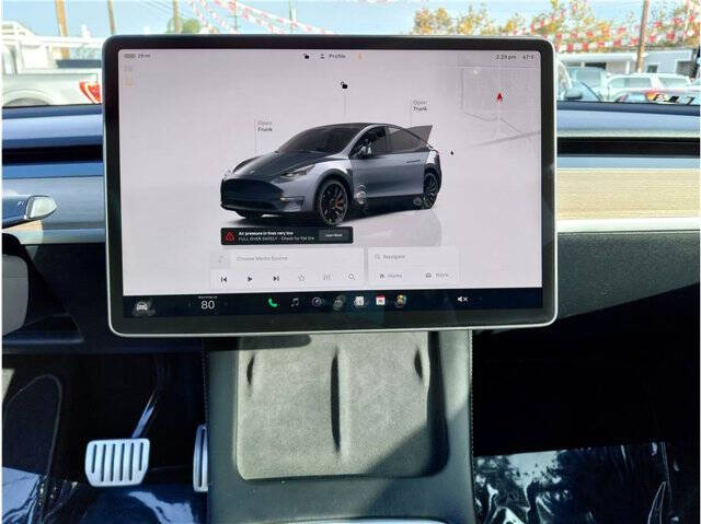 2023 Tesla Model Y Performance