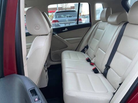 2016 Volkswagen Tiguan 2.0T SE 4Motion