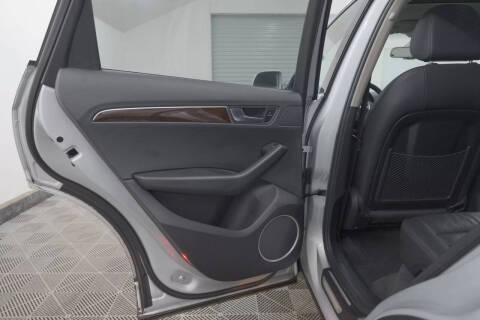 2012 Audi Q5 2.0T quattro Premium Plus