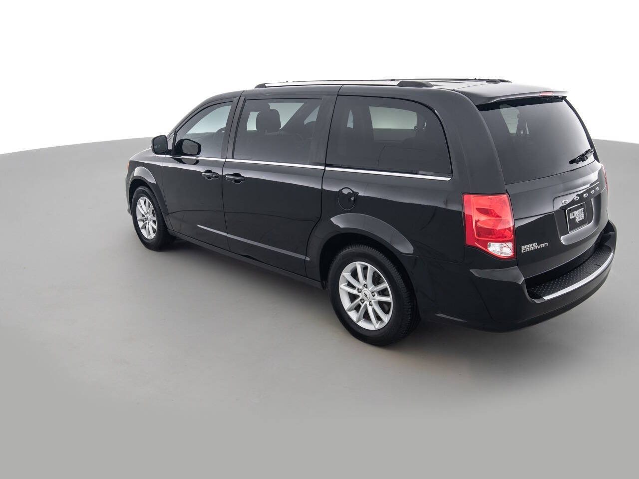 Used Car 2020 Dodge Grand Caravan  Sxt 4dr Mini Van For Sale Under $12,000 In Coal City, Illinois