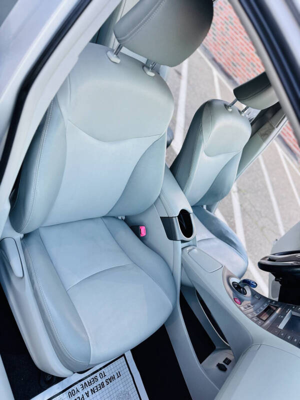 2013 Toyota Prius One