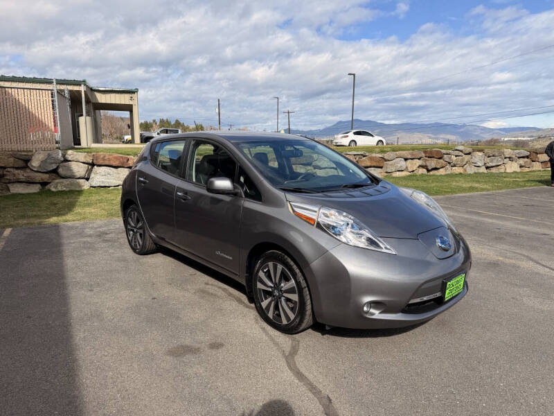 2017 Nissan LEAF SL