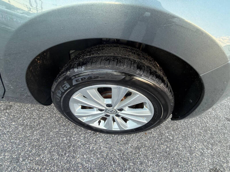 2020 Volkswagen Golf TSI