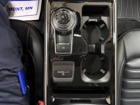 2020 Ford Edge