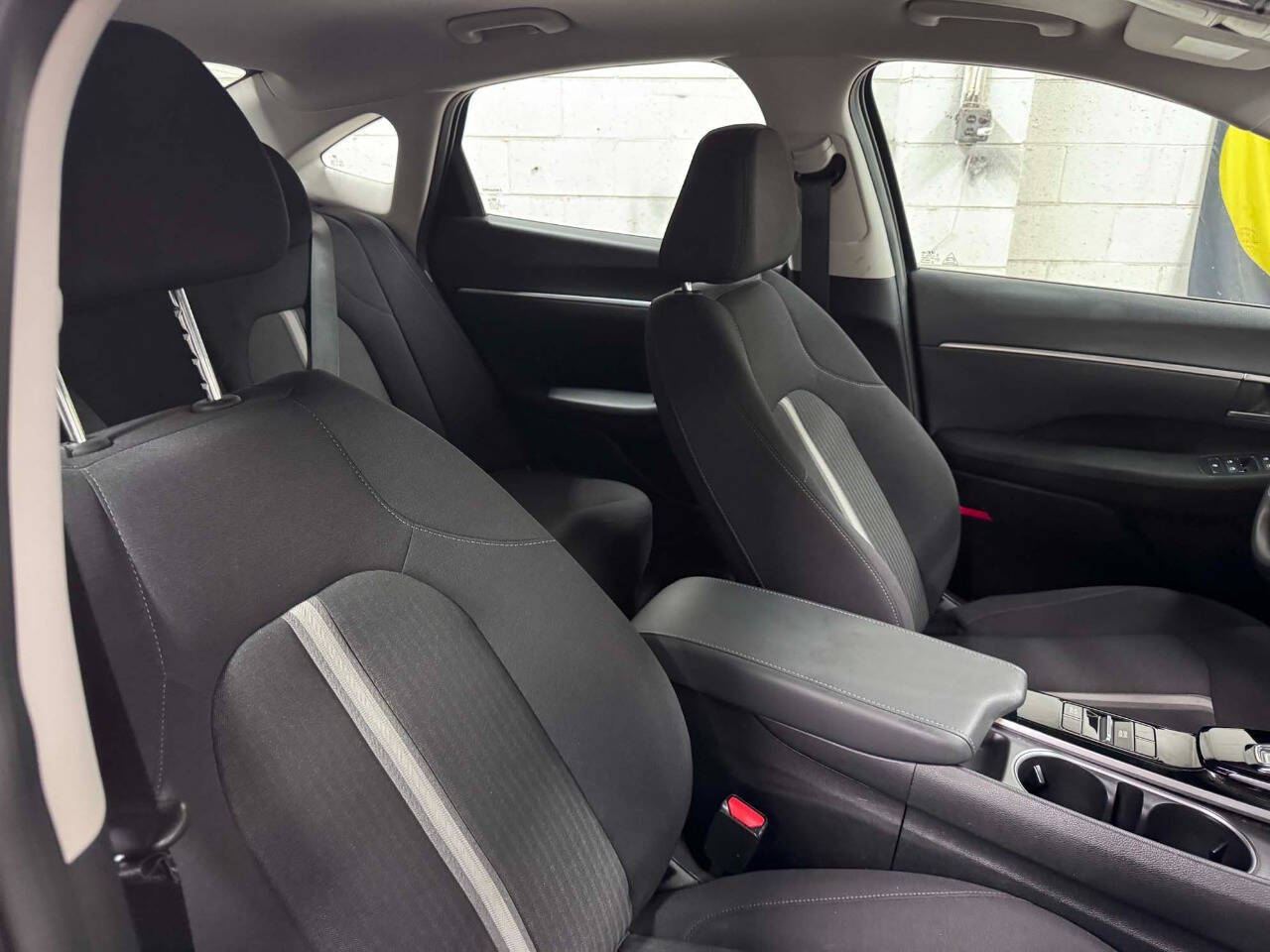 2022 Hyundai Sonata Hybrid 23