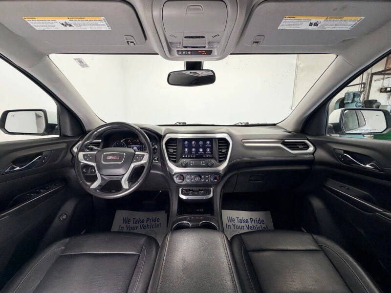 2020 GMC Acadia SLT
