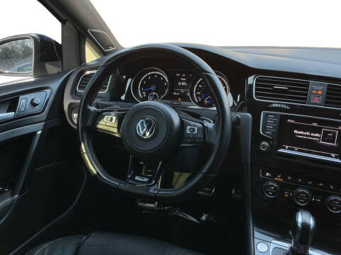 2015 Volkswagen Golf R